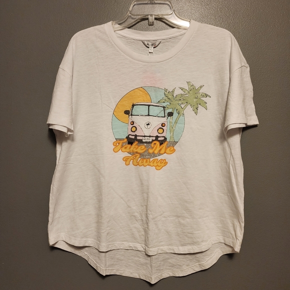 Wildfox "Take me away" graphic t-shirt size large - Picture 2 of 9